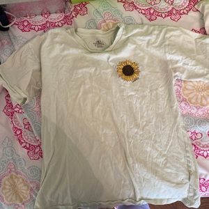 O’Neill graphic tee!